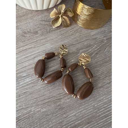 Boucles d'oreilles perles légères blanches marron chocolat sézane grecy