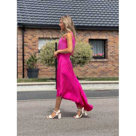 robe longue rose fuchsia plissée asymétrique grecy mango une bretelle manche cérémonie soirée gala chic tenue look