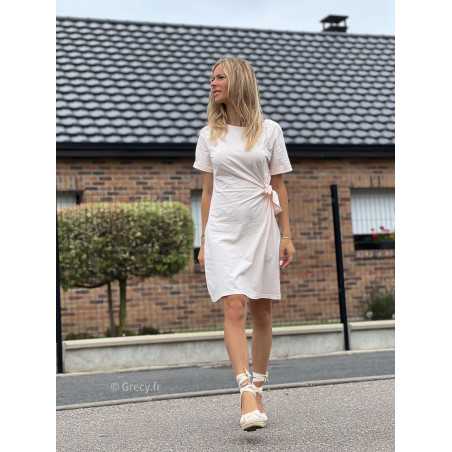 Robe nouée beige tendance mode courte cintrée zara mango sézane