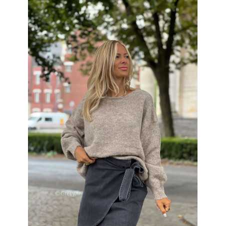 Pull doudou taupe loose automne 2023 mode tendance blogueuse zara mango hiver confort doux