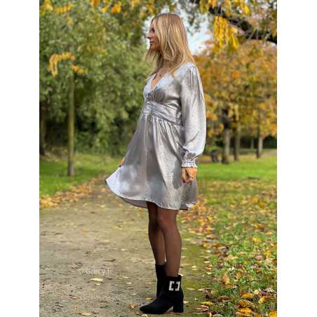 robe manches longues argent argentée gris irisée noël fêtes automne hiver 2023 mode outfit sézane zara mango