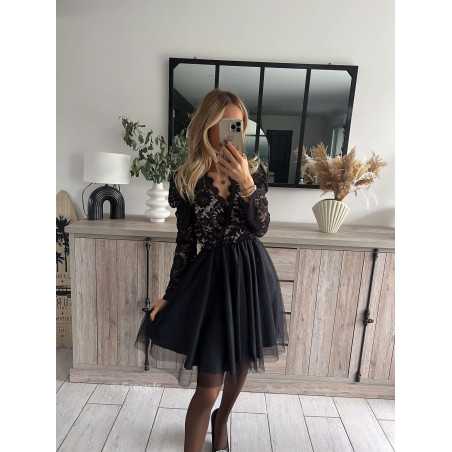 Robe de soirée courte noire dentelle sale