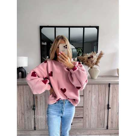 sweat pull rose coeurs rouge saint Valentin mode tendance chic grecy outfit ootd printemps