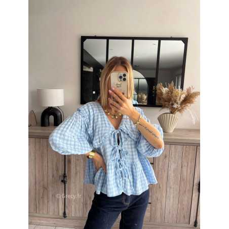 blouse vichy gaze de coton noeuds devant bleu clair col Claudine grand mode tendance grecy printemps été 2024 outfit look ootd