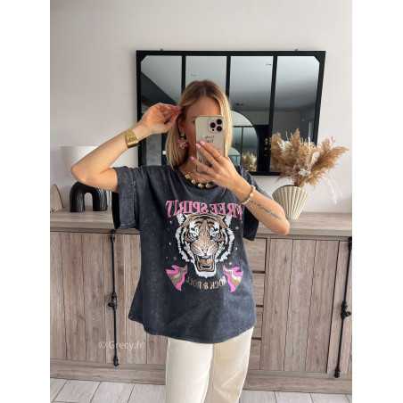 t-shirt tigre gris chiné rose or doré mode tendance grecy printemps été 2024 outfit look ootd