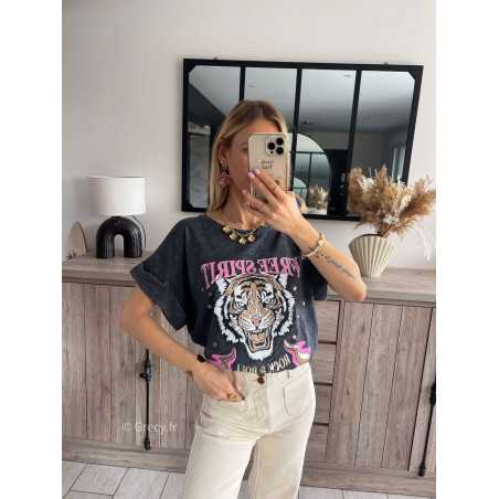 t-shirt tigre gris chiné rose or doré mode tendance grecy printemps été 2024 outfit look ootd