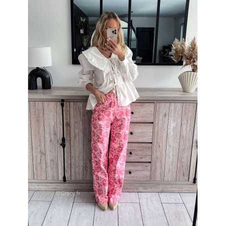 jean pantalon fleuri rose pastel tendance mode printemps 2024 grecy outfit ootd look