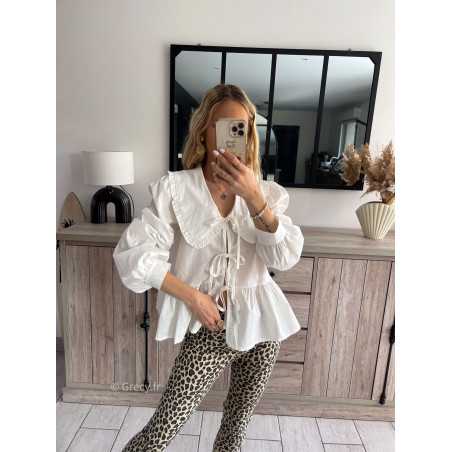 chemise blouse blanche grand col Claudine noeuds nouée devant été printemps 2024 mode grecy tenue ootd outfit look