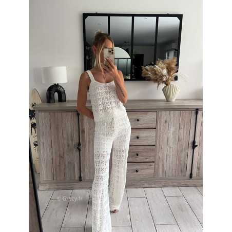 ensemble maille blanc crochet pantalon débardeur top grecy mode ootd outfit look printemps été 2024