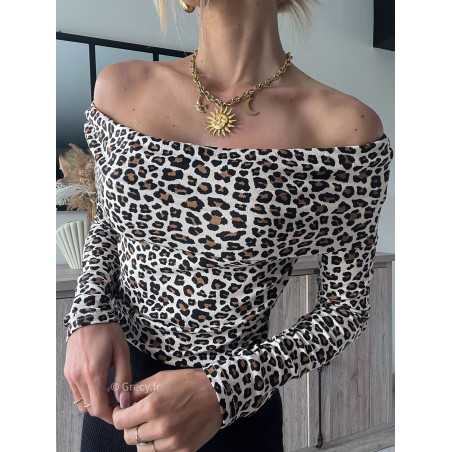 top pull leopard col bardot épaules dénudées printemps été 2024 mode tendance look grecy