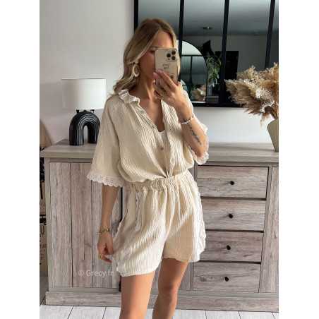 ensemble short chemise gaze de coton beige dentelles grecy printemps été 2024 fluide léger mode look ootd