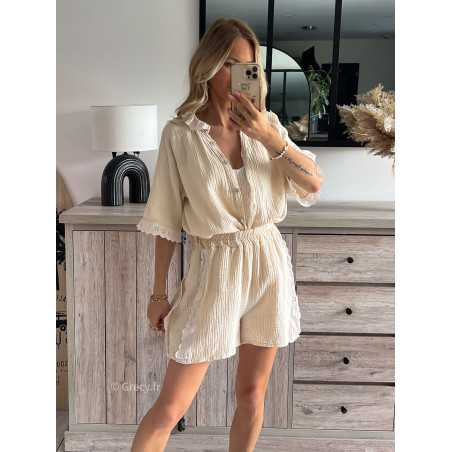 ensemble short chemise gaze de coton beige dentelles grecy printemps été 2024 fluide léger mode look ootd