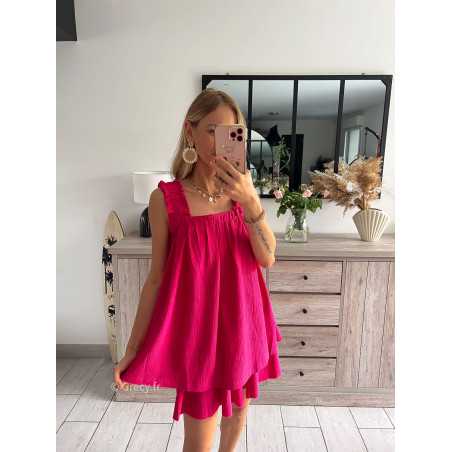 short fluide rose fuchsia grecy mode tendance look été 2024