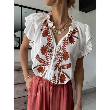 chemisier broderies volants terracotta grecy look tenue mode tendance