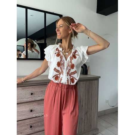 chemisier broderies volants terracotta grecy look tenue mode tendance