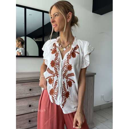 chemisier broderies volants terracotta grecy look tenue mode tendance