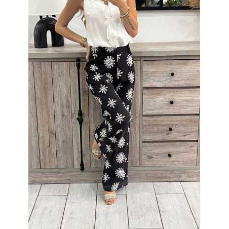 Pantalon noir broderie blanc mandala chic grecy look tendance mode