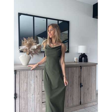 robe longue sirène kaki dos nu en V été look mode tendance grecy