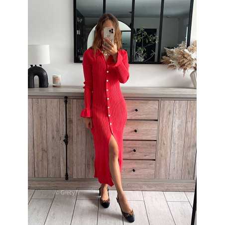 robe pull rouge longue cintrée manches longues boutonnée fendue look ootd grecy