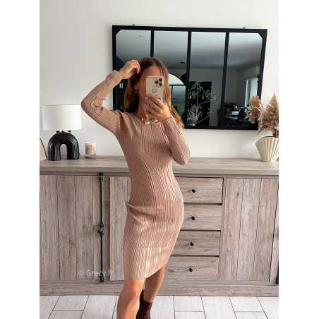 robe pull marron taupe automne 2024 tendance look ootd grecy