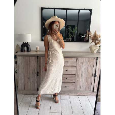 robe longue maille crochet roses relief fleurs plage chic tendance 2024 style mode ootd grecy