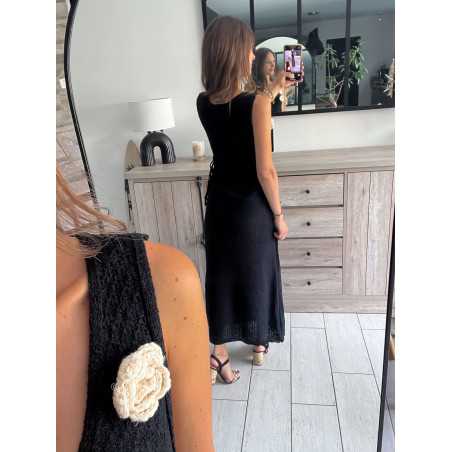 robe longue noire maille crochet roses relief fleurs plage chic tendance 2024 style mode ootd grecy