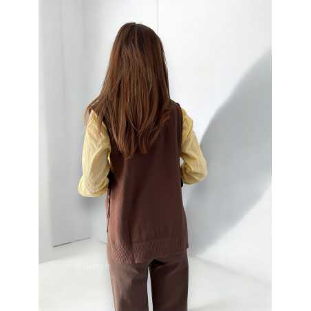 pull sans manches marron chocolat ouvert côté noeud chic tendance automne rentrée 2024 style mode ootd grecy