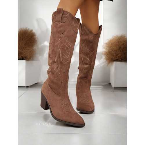 Santiags cloutées bottes hautes automne hiver 2024 mode tendance cow-boy boots grecy