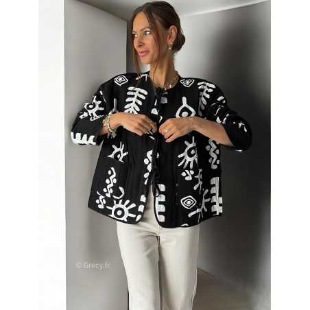 veste matelassée ethnique motifs noire blanc automne hiver 2024 mode tendance grecy