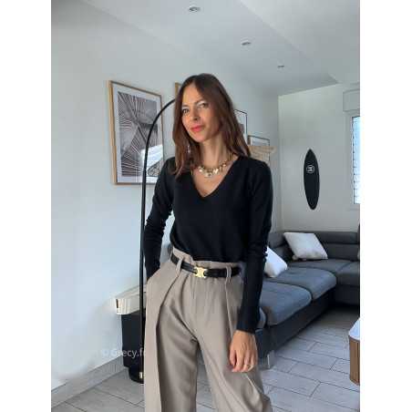 pull col v noir doux qualité chic grecy mode ootd tenue outfit look automne 2024