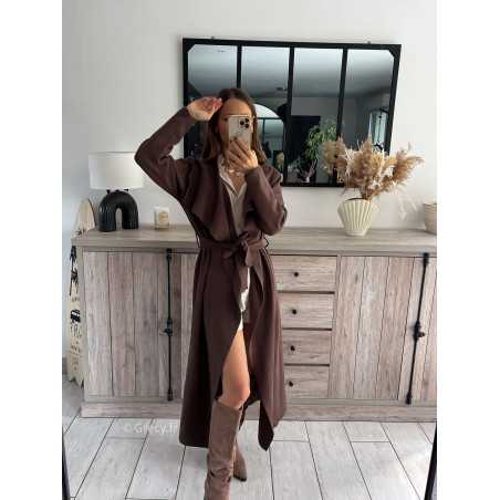 gilet long trench marron chocolat foncé ceinturé chic grecy mode ootd tenue outfit look automne 2024