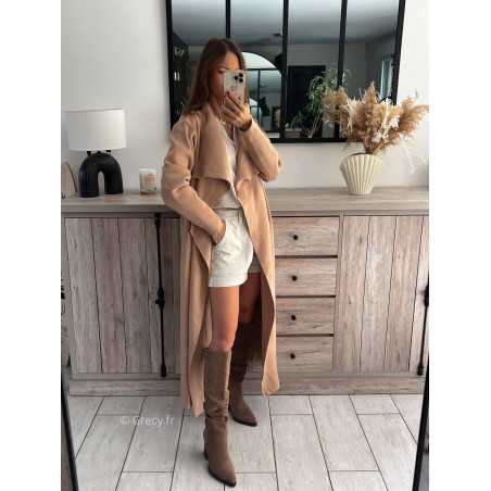 gilet long trench beige ceinturé chic grecy mode ootd tenue outfit look automne 2024