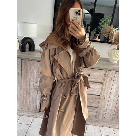 trench long taupe marron capuche ceinturé chic grecy mode ootd tenue outfit look automne 2024