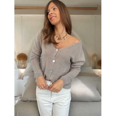 Gilet baby alpaga taupe boutonné mode tendance grecy mode outfit look automne hiver