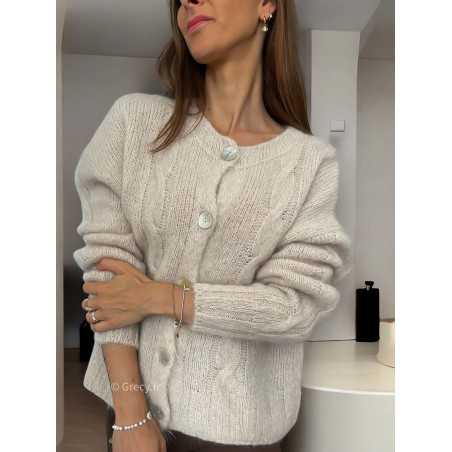 gilet cardigan maille torsadé beige mohair tendance mode grecy look automne hiver 2024