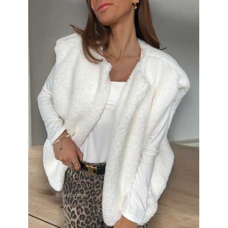 Gilet veste sans manches doudou blanc mode grecy tendance vêtement ootd look automne hiver