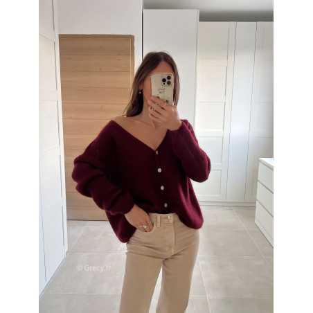 gilet cardigan bordeaux mohair maille mode tendance look grecy automne hiver 2024 2025 chaud