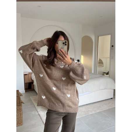 pull coeurs marron taupe maille tendance mode grecy look automne hiver 2024