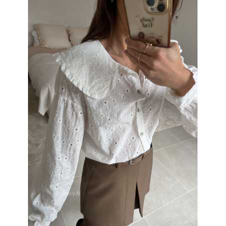 Chemise broderies anglaises col Claudine manches longues look ootd outfit mode tendance grecy