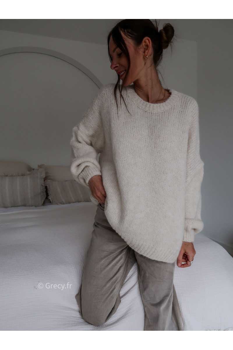 pull oversize mohair beige ecru tendance grecy look