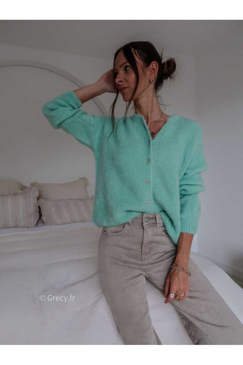 Gilet boutonné alpaga mohair vert d'eau pastel turquoise clair basique tendance grecy look