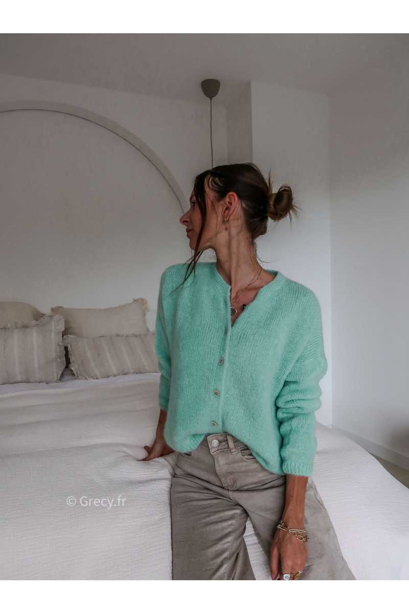 Gilet boutonné alpaga mohair vert d'eau pastel turquoise clair basique tendance grecy look