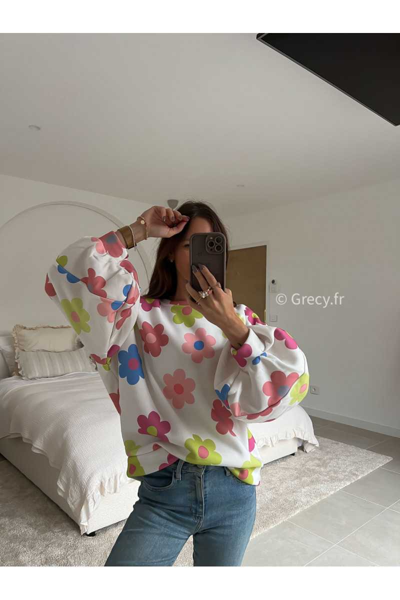 sweat oversize manches ballon fleuri blanc fleurs colorées manches longues mode tenue look intemporel grecy e-shop